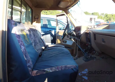 1989 Ford F150 from USA, damaged, VIN 1FTEF14Y8KNA65534